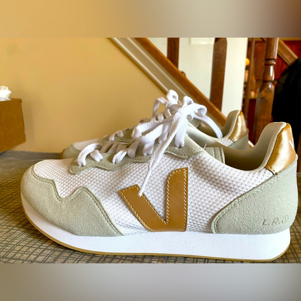 NEW Veja SDU Alvomesh in White Platine